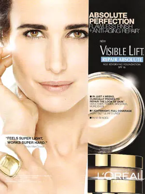Portrait of Andie MacDowell promoting L'Oréal Visible Lift Repair Absolute foundation.